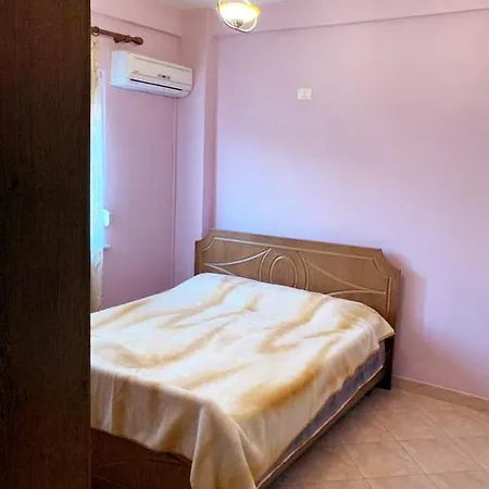 Armand's Apartman